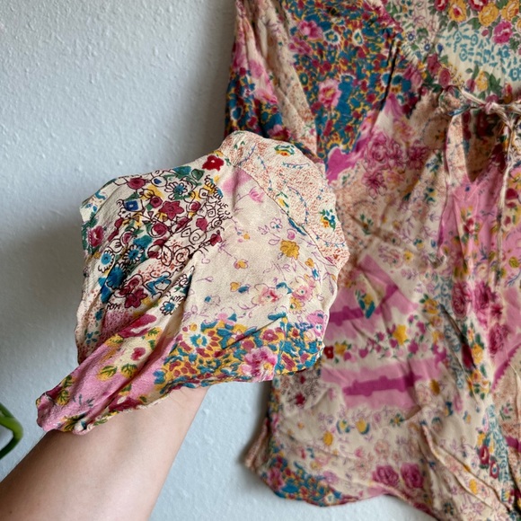 Copper Key Y2K Viscose Printed Peasant Blouse - Picture 3 of 11